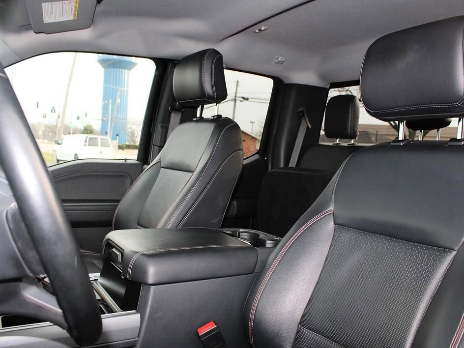 Used 2023 Ford F350 Lariat w/ FX4 Off-Road Package image 37