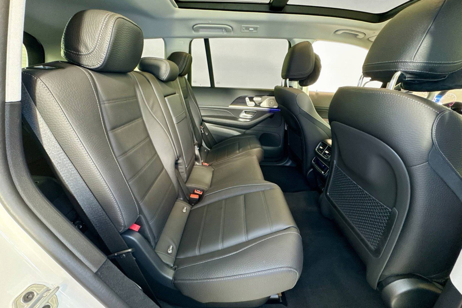 New 2026 Mercedes-Benz GLS 450 4MATIC image 26