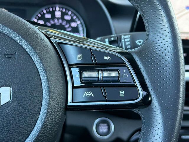 Used 2024 Kia Forte GT-Line w/ GT-Line Premium Package FWD image 30