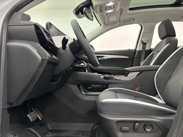 New 2026 Buick Envision Sport Touring image 17