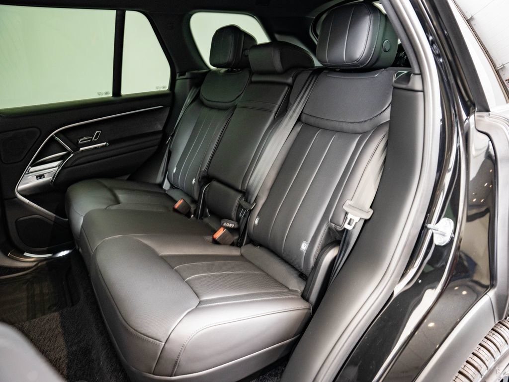 New 2026 Land Rover Range Rover SE AWD/4WD image 42