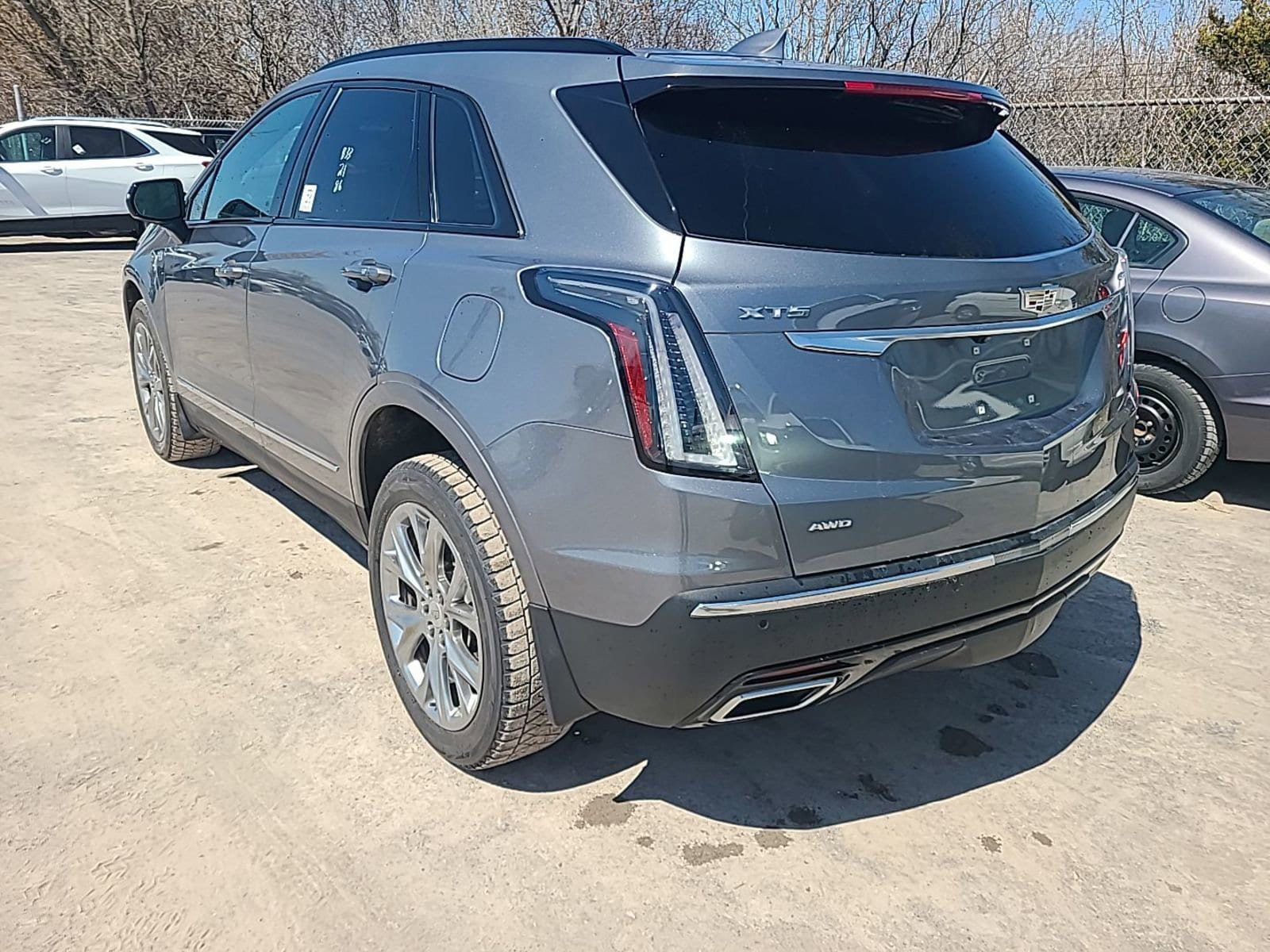 Used 2021 Cadillac XT5 Sportv w/ Platinum Package AWD/4WD image 6