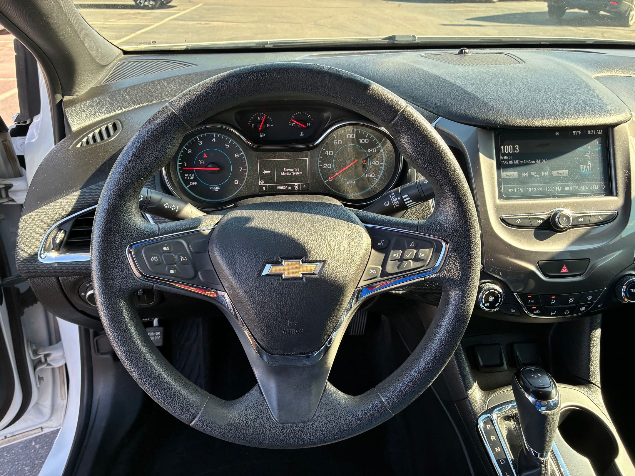 Used 2018 Chevrolet Cruze LT w/ Convenience Package FWD image 18