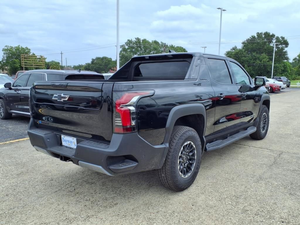 New 2026 Chevrolet Silverado EV Trail Boss image 2