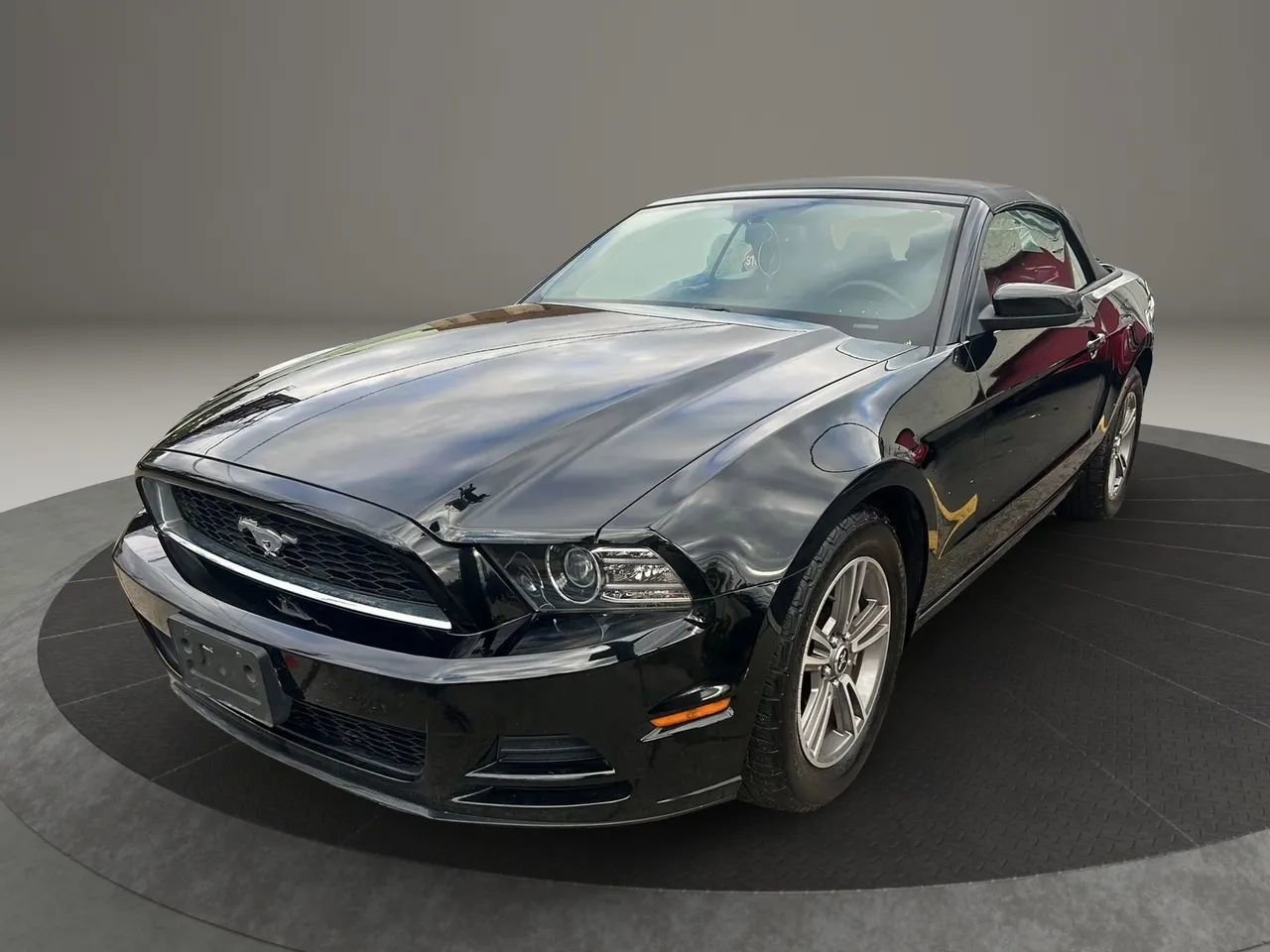 Used 2013 Ford Mustang Premium