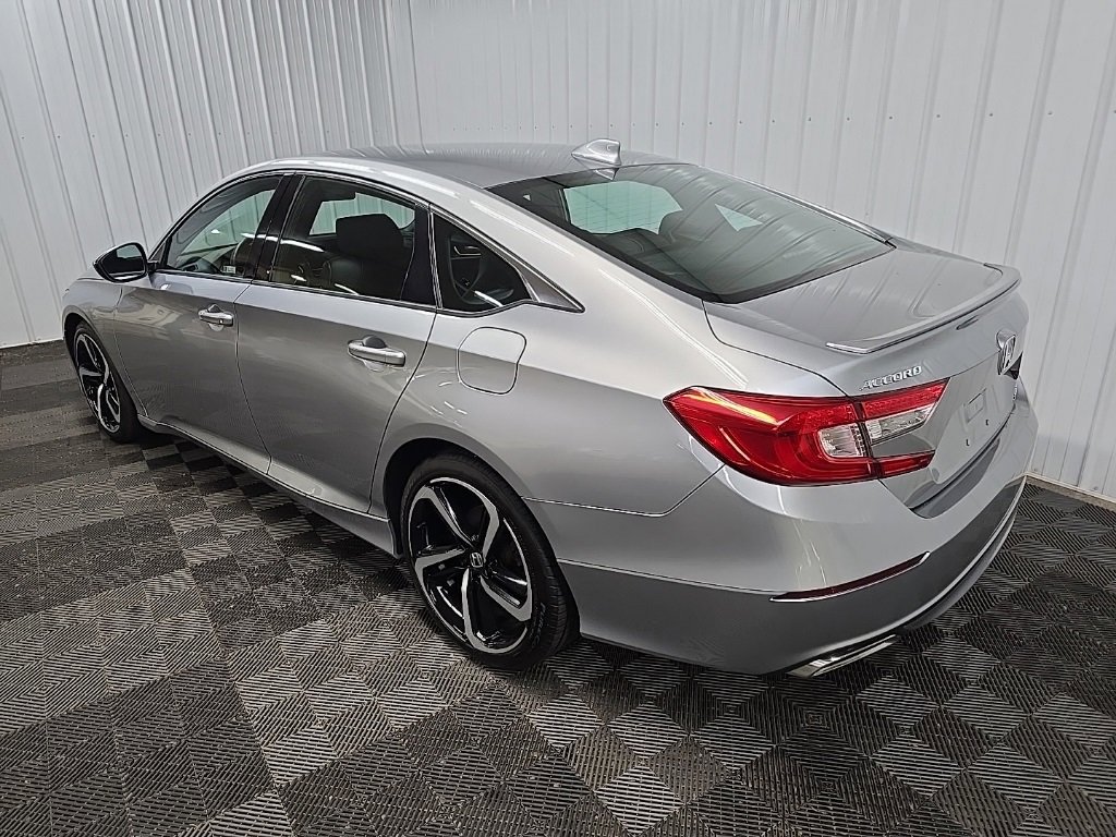 Used 2019 Honda Accord Sport image 9