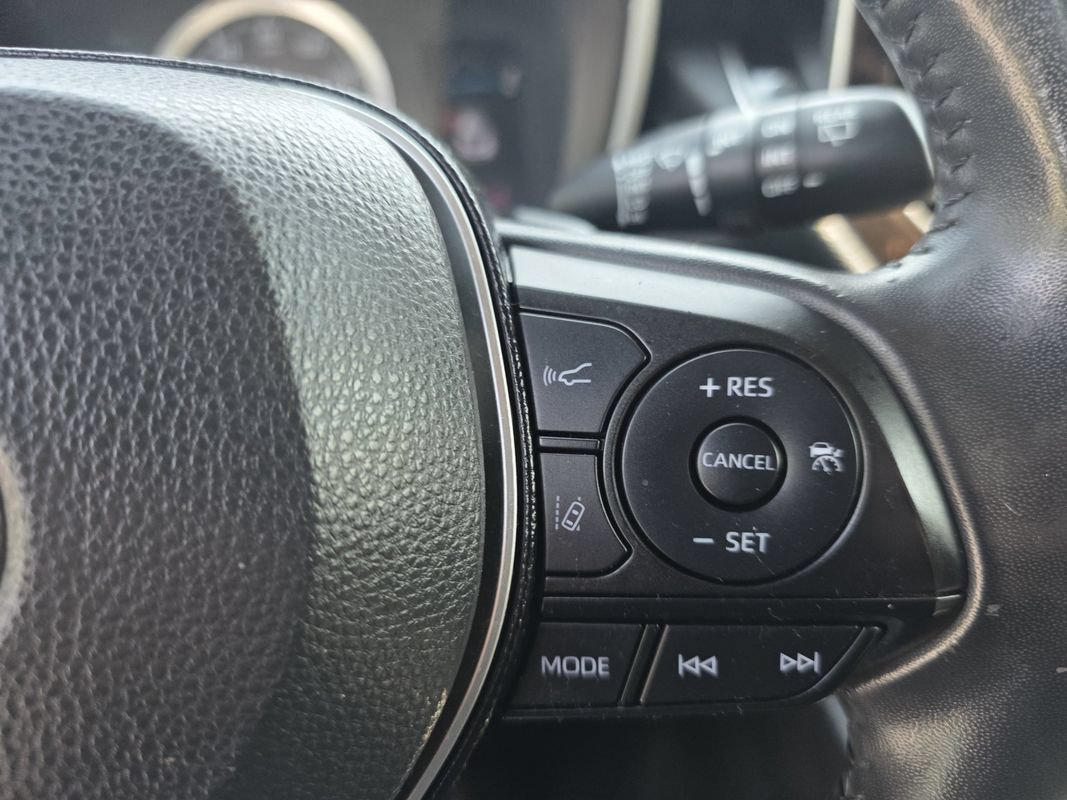 Used 2019 Toyota Corolla SE FWD image 22