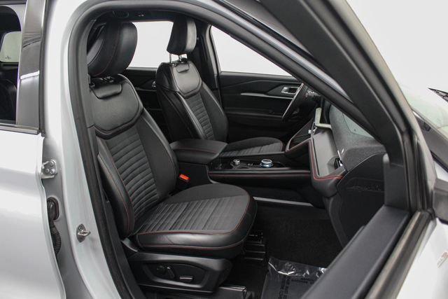 Certified 2026 Ford Explorer ST-Line AWD/4WD image 22