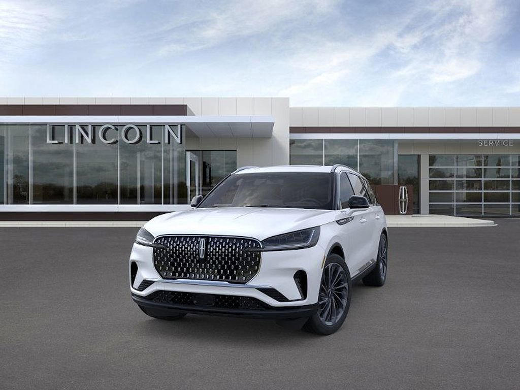 New 2026 Lincoln Aviator Reserve w/ Luxury Package image 2