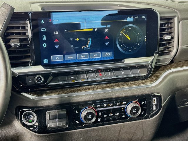 Used 2025 Chevrolet Silverado 1500 LT AWD/4WD image 17
