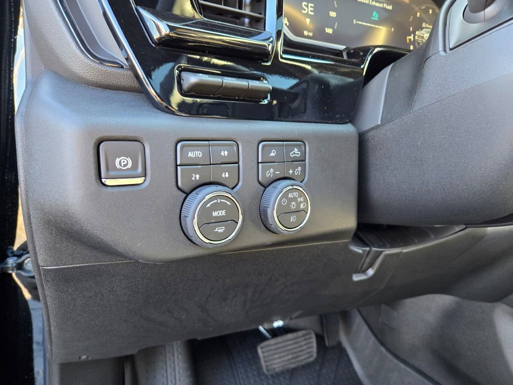New 2026 Chevrolet Silverado 2500 ZR2 image 30
