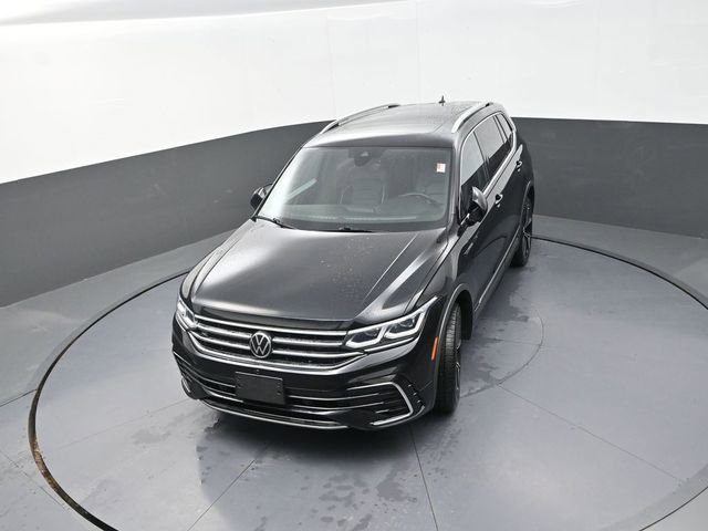 Used 2022 Volkswagen Tiguan SEL R-Line image 25