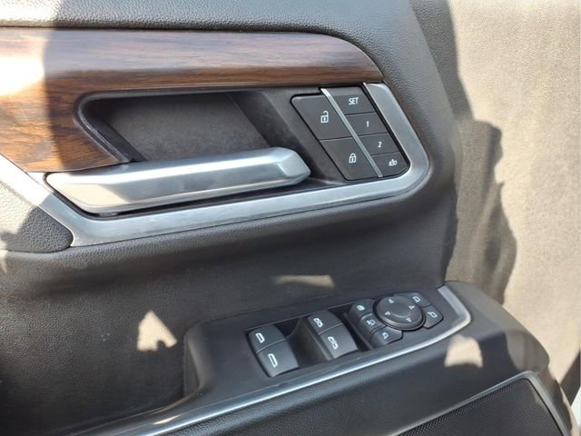 Used 2025 GMC Sierra 3500 SLT image 15