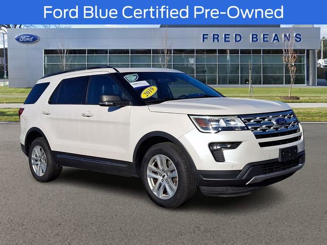 Certified 2019 Ford Explorer XLT w/ Equipment Group 202A image 1