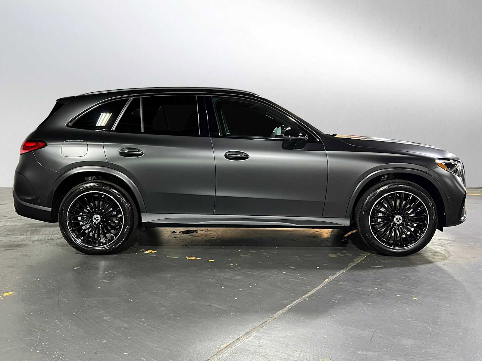 New 2026 Mercedes-Benz GLC 300 4MATIC image 2
