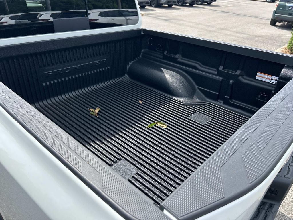 New 2026 Nissan Frontier SV w/ Tow Package AWD/4WD image 13