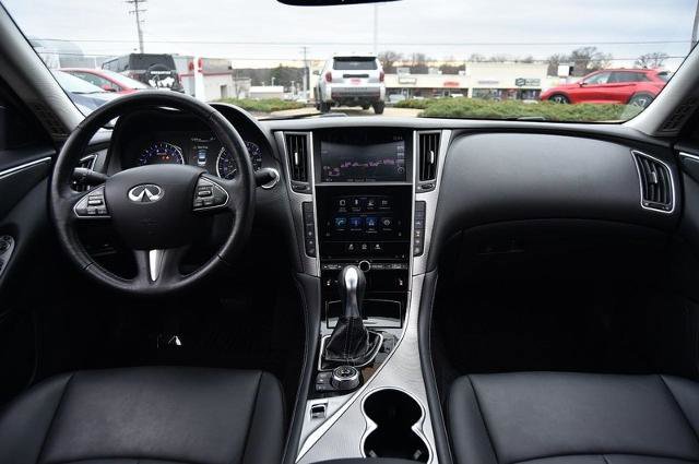 Used 2015 INFINITI Q50 Premium w/ Navigation Package image 8