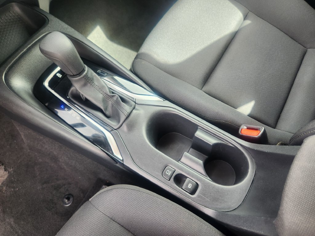 Used 2024 Toyota Corolla LE FWD image 25