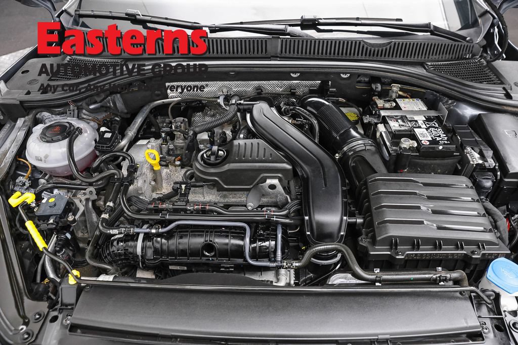 Used 2025 Volkswagen Jetta SE FWD image 7