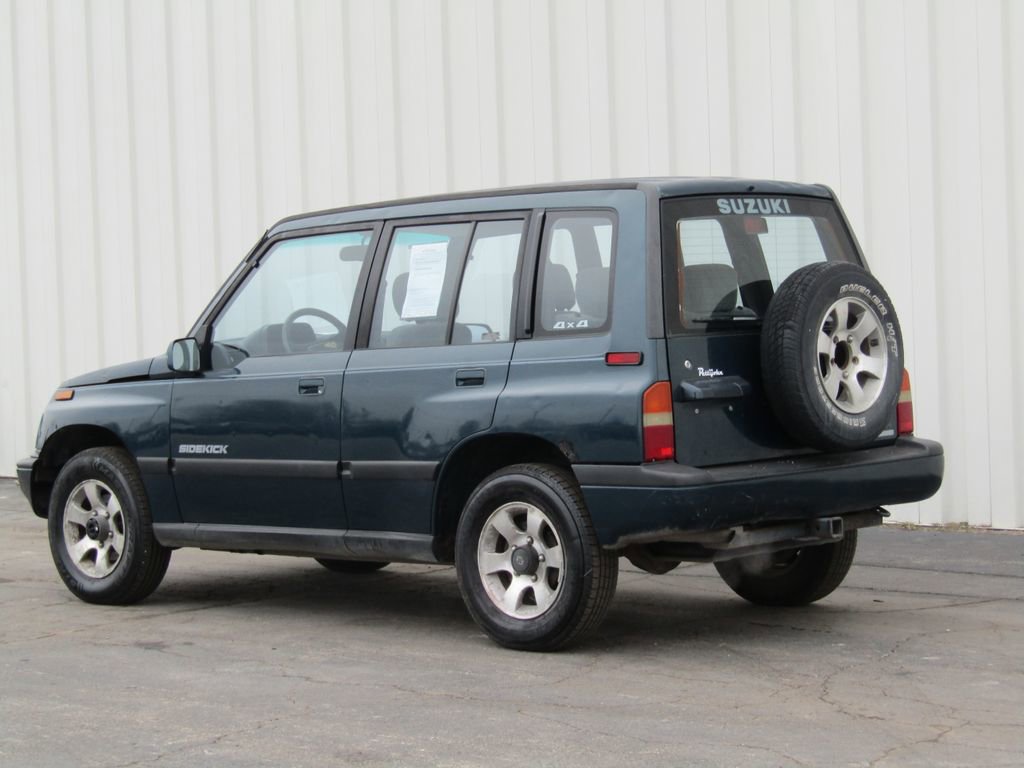 Used 1995 Suzuki Sidekick JLX image 9