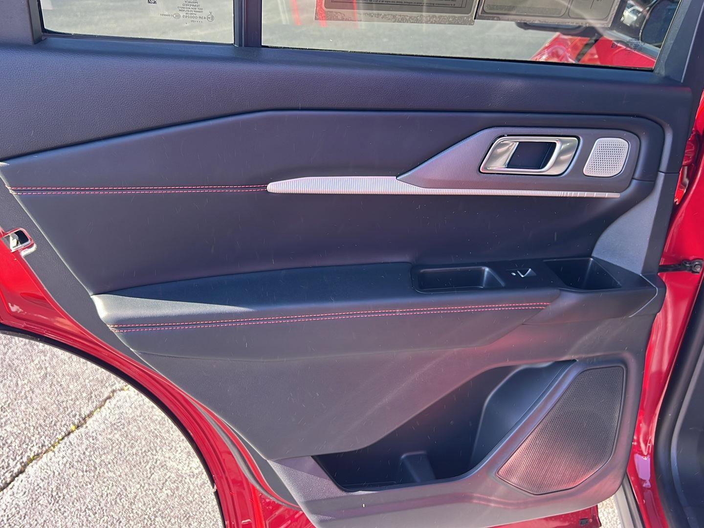 Used 2025 Ford Explorer ST w/ Sun And Sound Package image 17