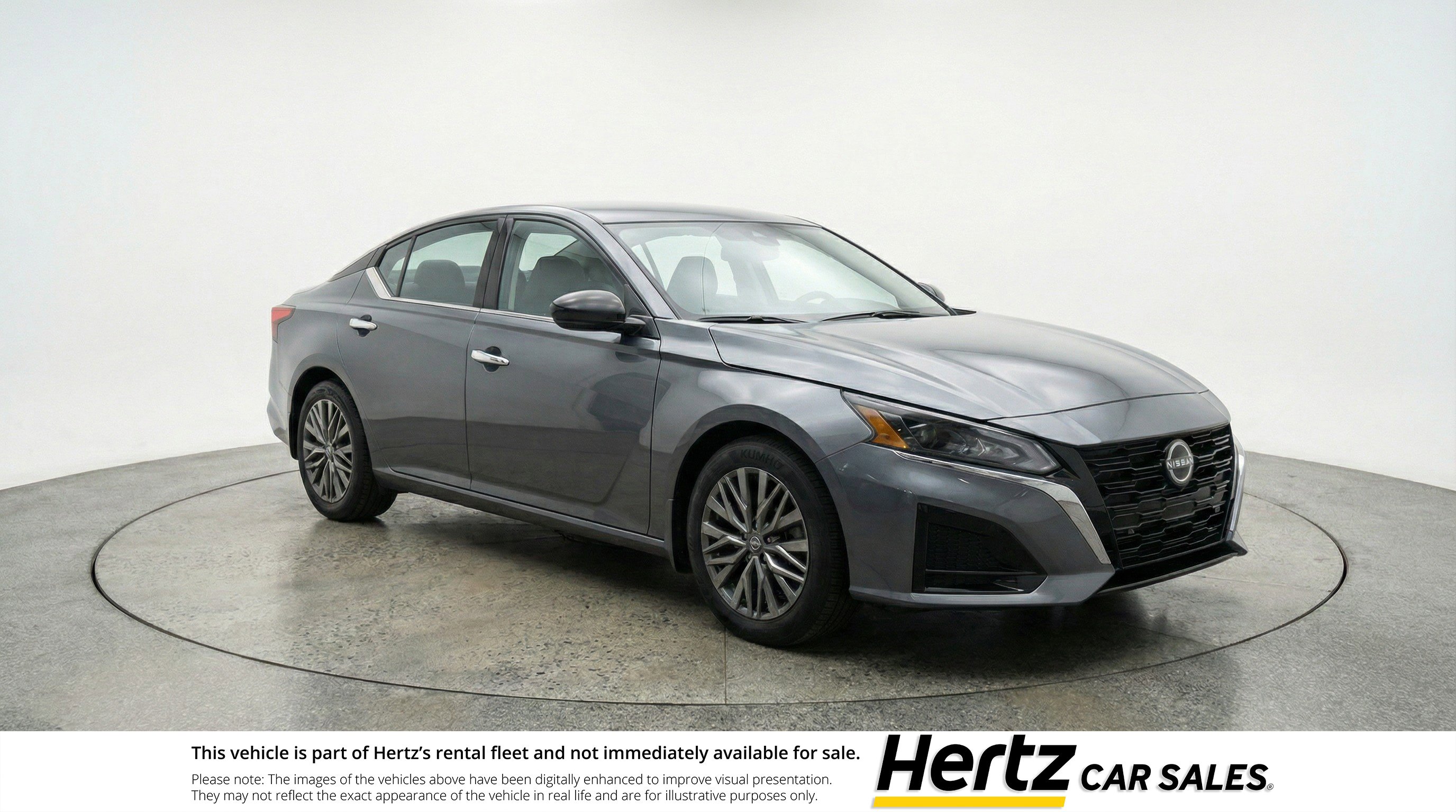 Used 2025 Nissan Altima 2.5 SV FWD image 1