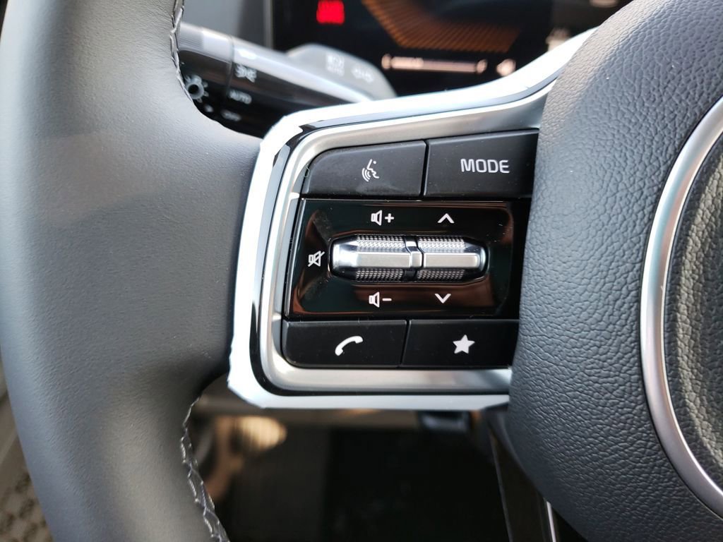 New 2026 Kia Carnival EX image 14