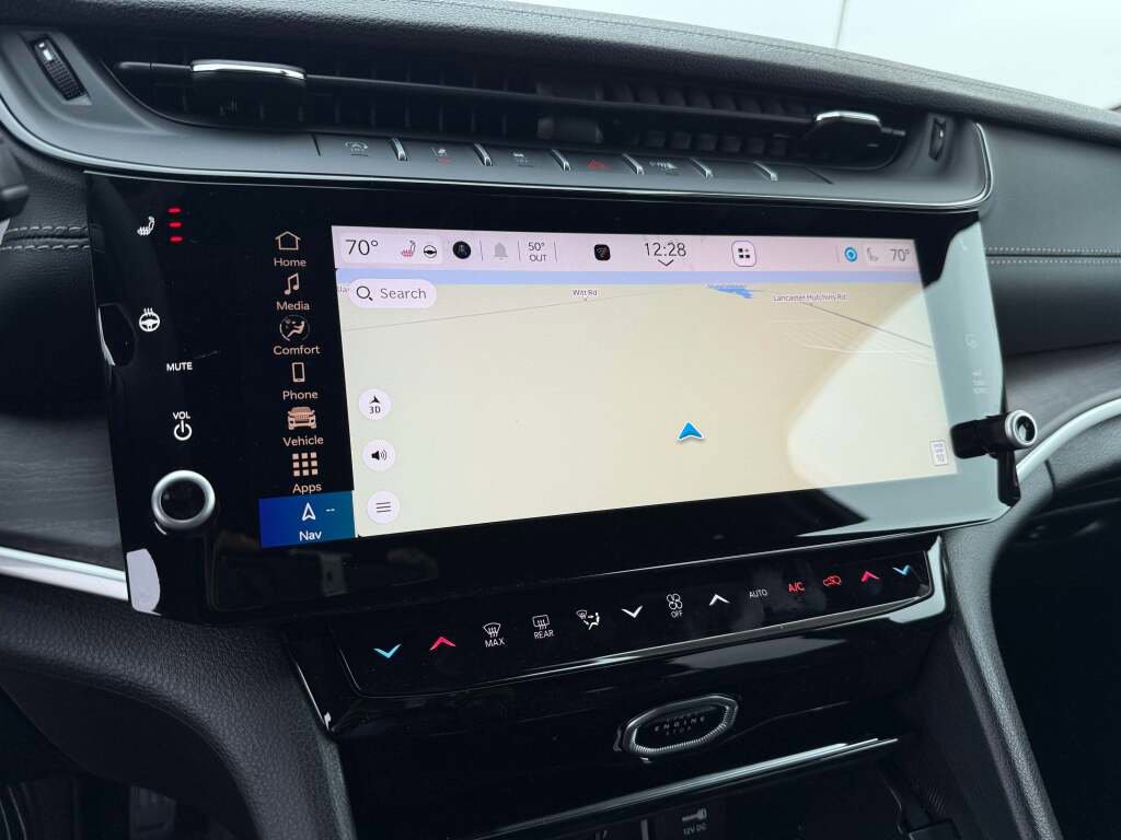 New 2026 Jeep Grand Cherokee Altitude image 36