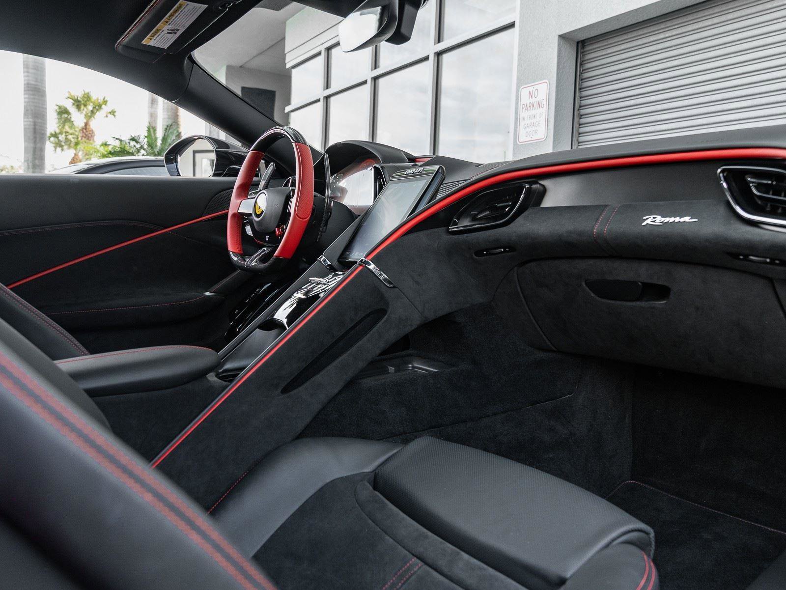 Used 2023 Ferrari Roma RWD image 2