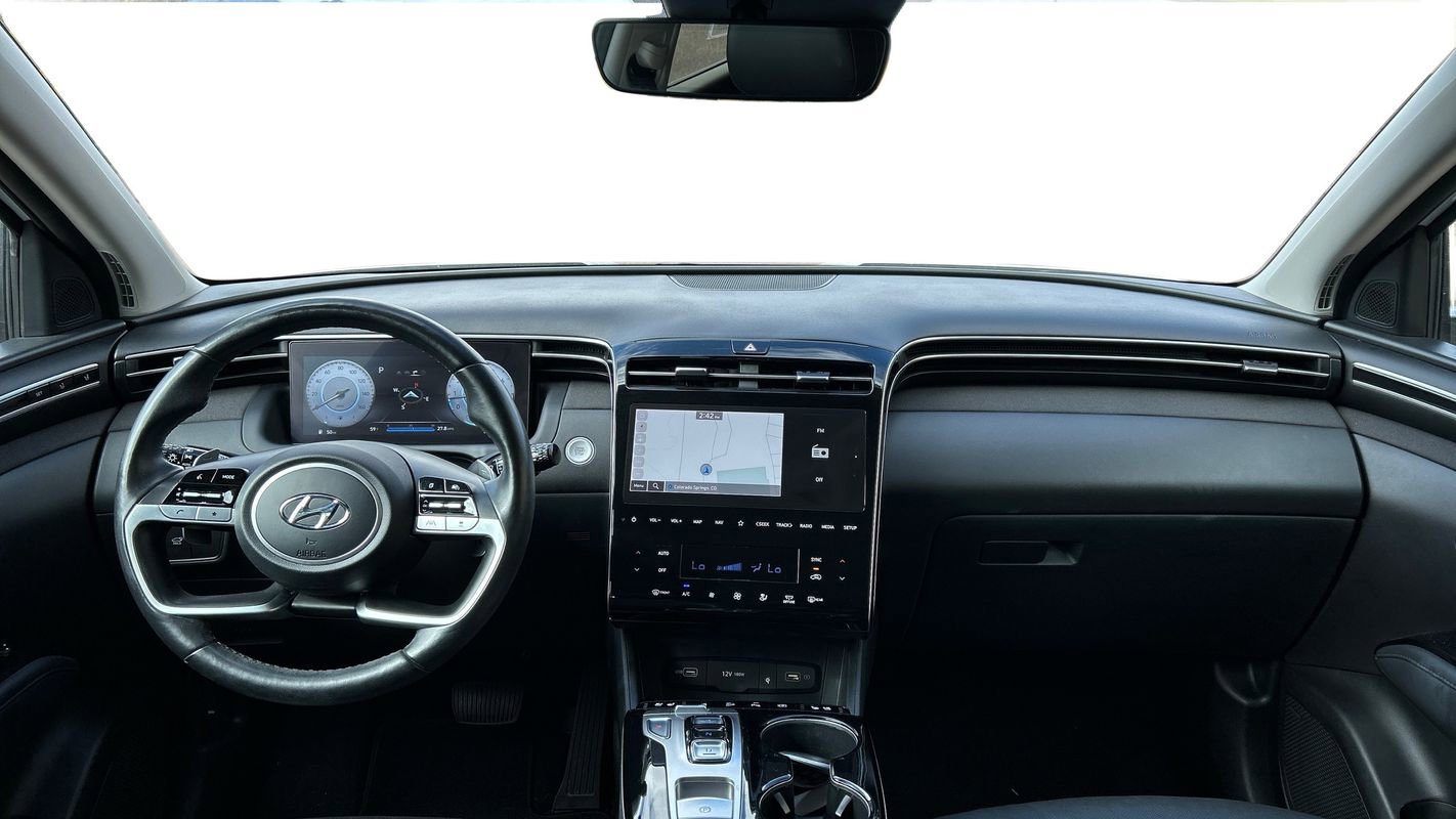 Used 2024 Hyundai Tucson Limited image 26