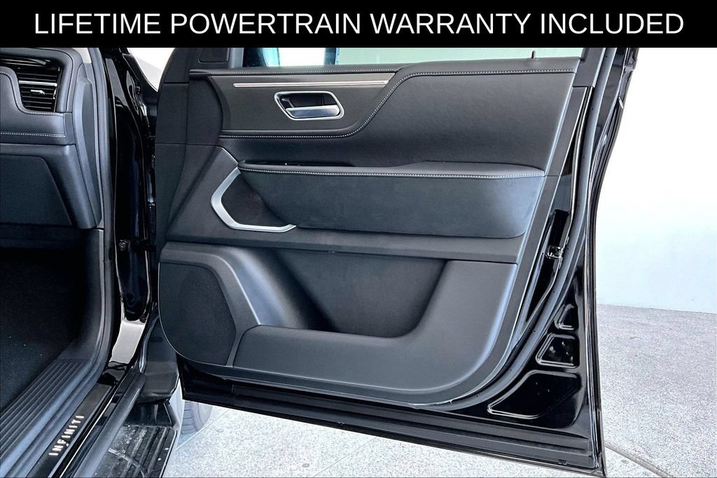 New 2027 INFINITI QX80 Luxe w/ Cargo Package RWD image 12