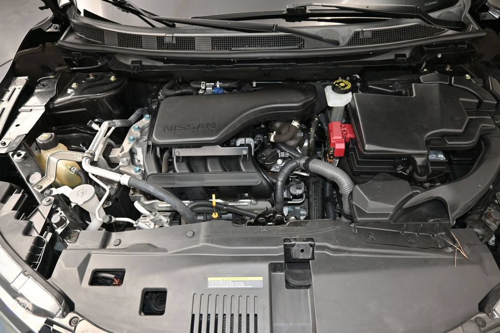 Used 2020 Nissan Rogue Sport SV FWD image 21