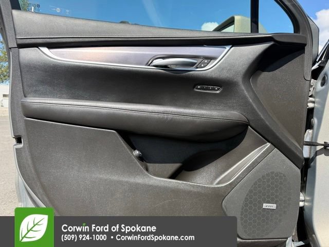 Used 2017 Cadillac XT5 Luxury AWD/4WD image 21