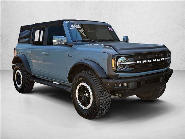 Used 2022 Ford Bronco Outer Banks w/ Sasquatch Package AWD/4WD image 3