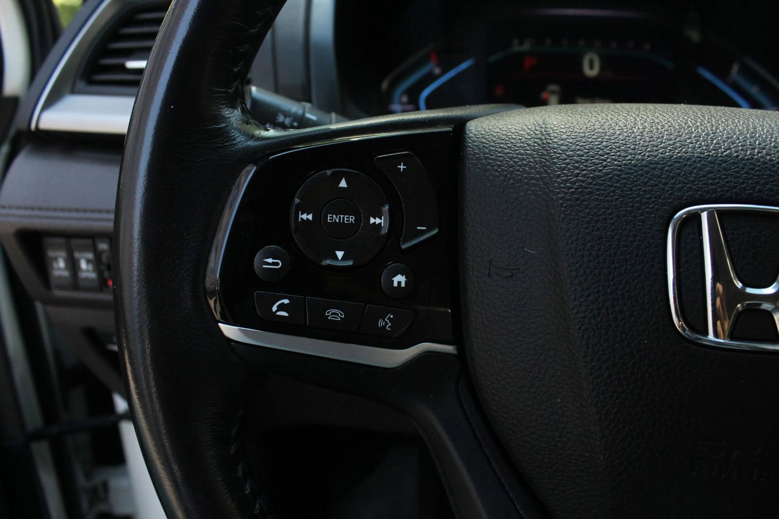 Used 2019 Honda Odyssey EX-L image 27