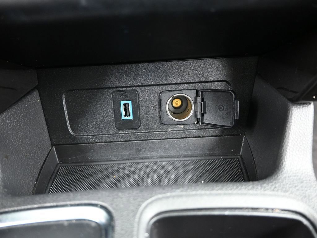 Used 2019 Ford Escape Titanium image 28