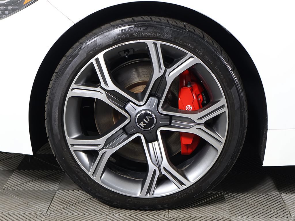 Used 2019 Kia Stinger GT2 AWD/4WD image 29