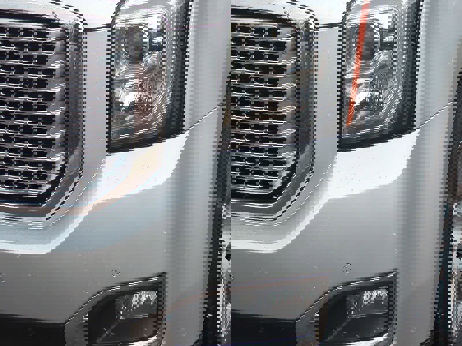 Used 2017 GMC Yukon Denali image 11