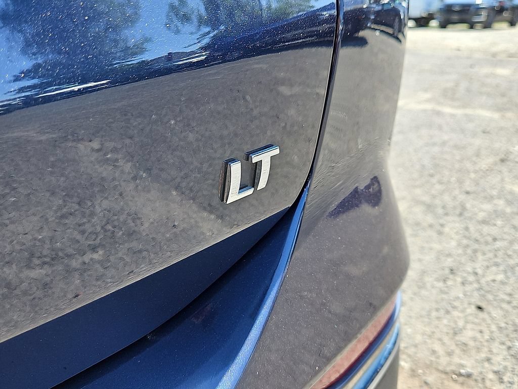 Used 2018 Chevrolet Equinox LT FWD image 30