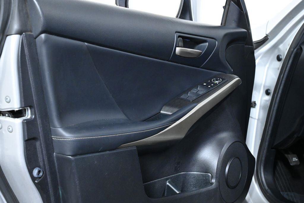 Used 2019 Lexus IS 300 F Sport w/ F Sport Package image 33