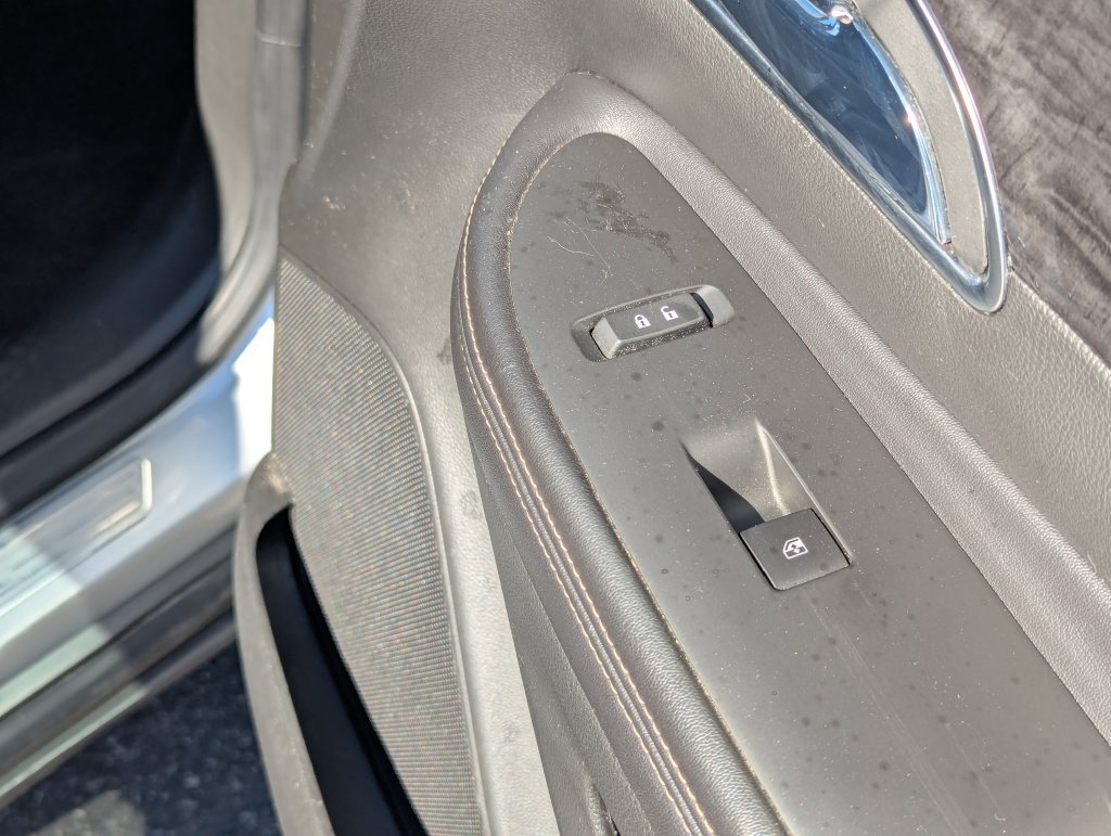 Used 2016 Buick Encore AWD image 31