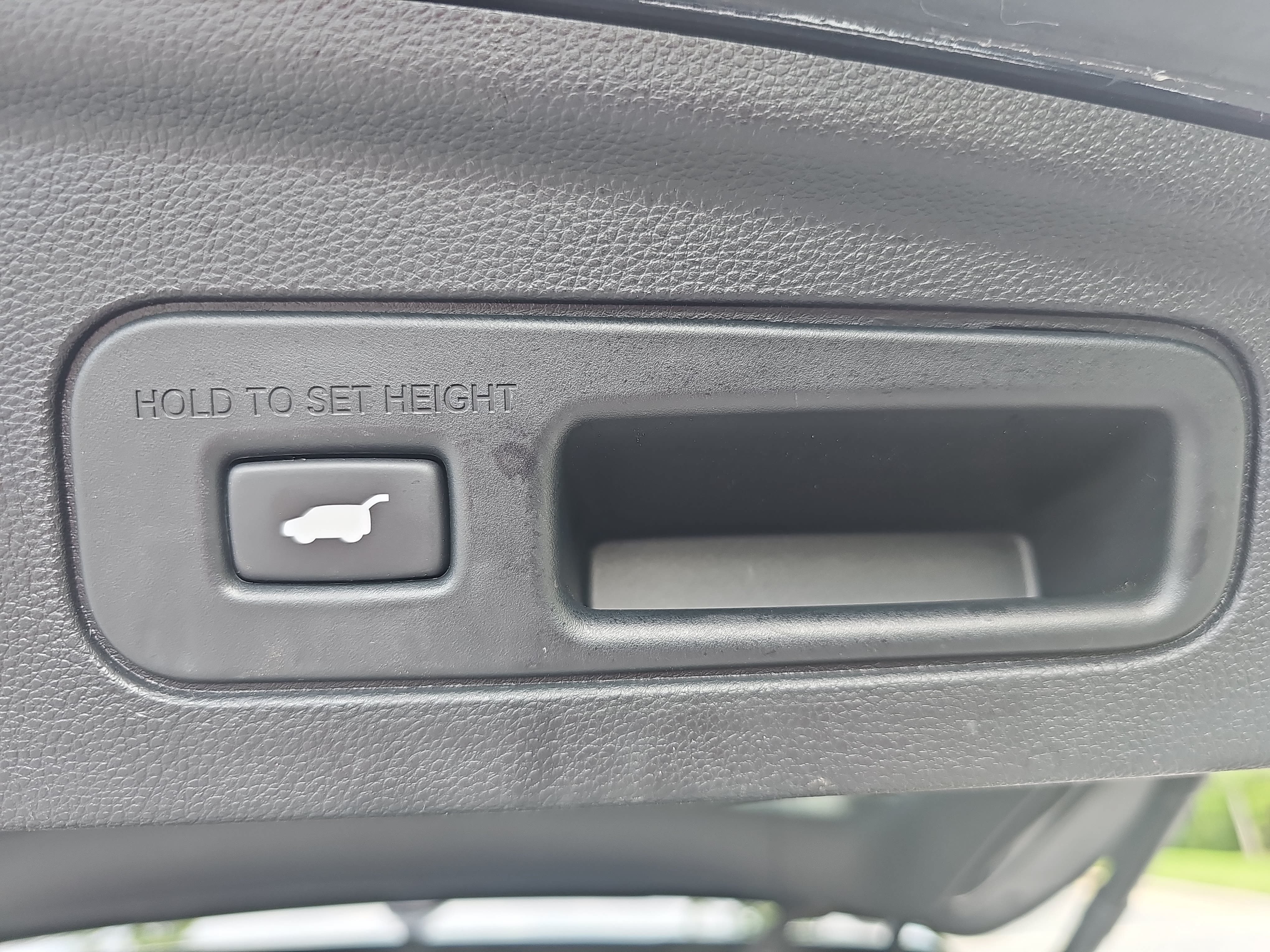 Certified 2024 Acura MDX SH-AWD w/ Advance Package image 13