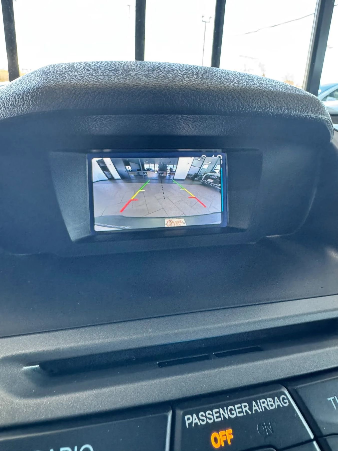 Used 2015 Ford Transit Connect XL FWD image 20