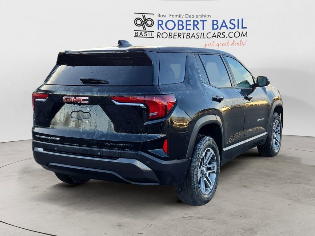 Used 2025 GMC Terrain Elevation image 5