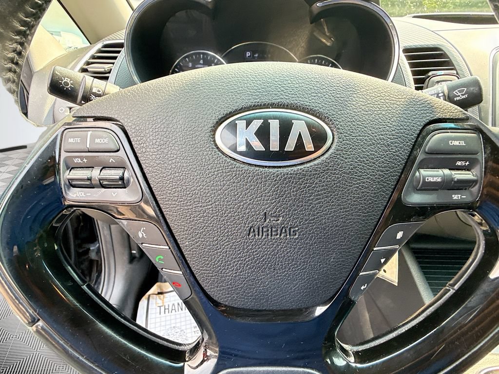 Used 2017 Kia Forte S FWD image 24