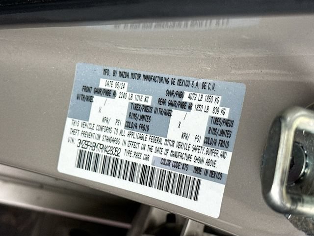 Used 2024 MAZDA MAZDA3 s FWD image 29