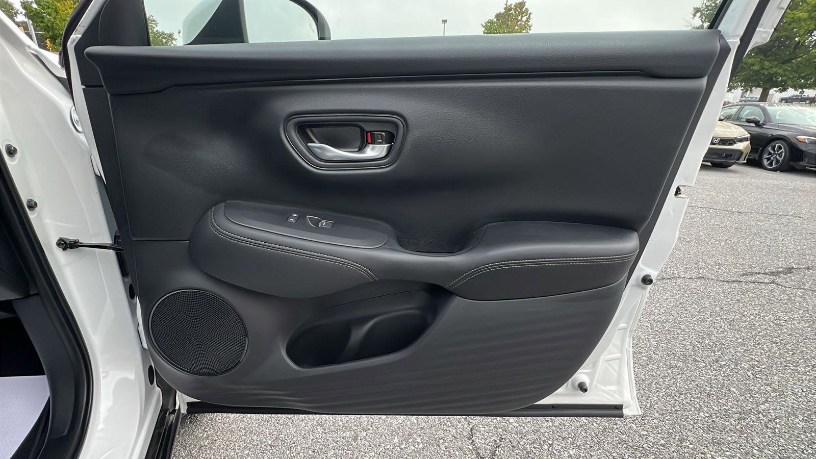 New 2026 Honda HR-V EX-L image 12