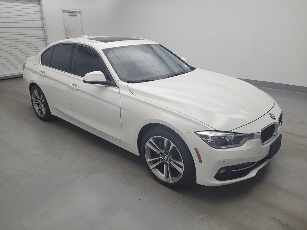 Used 2017 BMW 330i Sedan w/ Premium Package RWD image 11