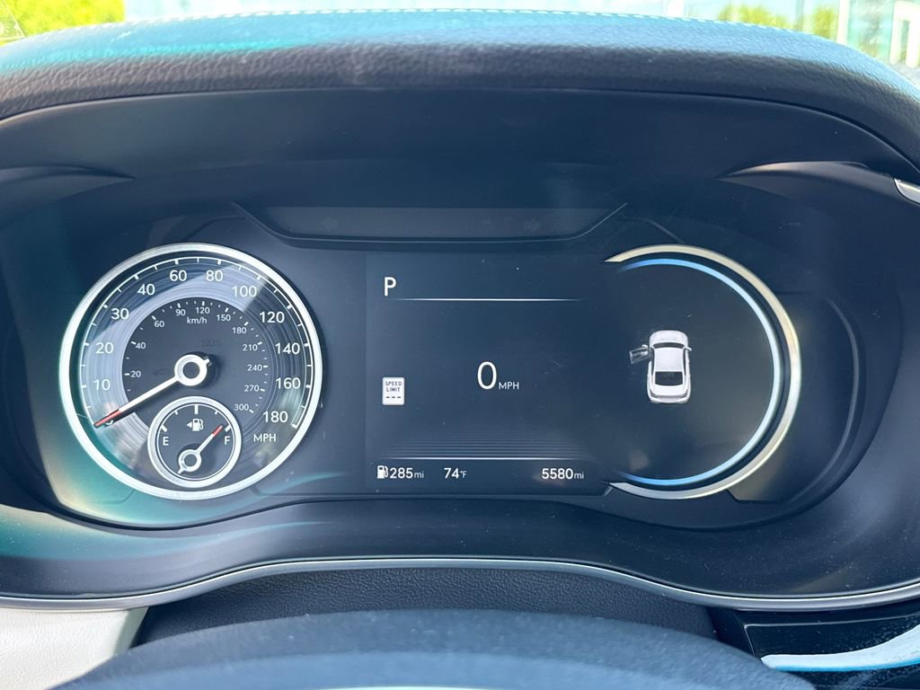 Used 2026 Genesis G70 2.5T RWD image 26