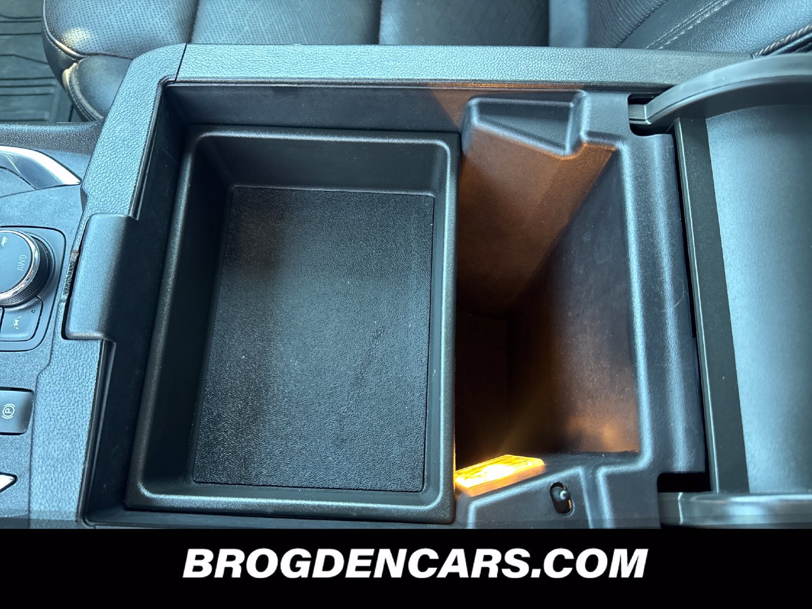 Used 2023 Chevrolet Traverse High Country w/ LPO, Floor Liner Package AWD/4WD image 10
